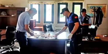 Bayburt’ta Dilencilik Operasyonu, Yüklü Miktarda Para Ele Geçirildi