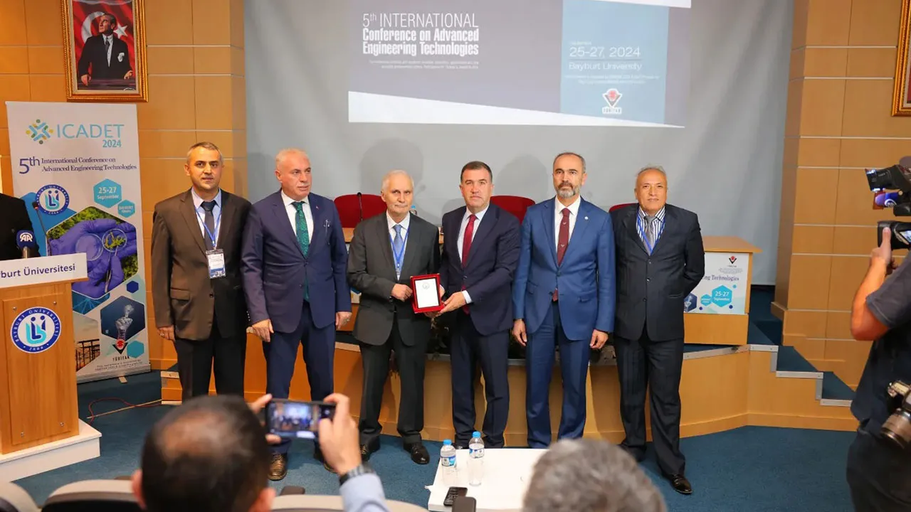 Bayburt Üniversitesi'nde Sürdürülebilir Şehirler ve Mühendislik Konferansı