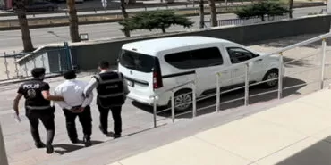 Bayburt’ta Aranan O Şahıs Tutuklanarak Cezaevine Teslim Edildi!