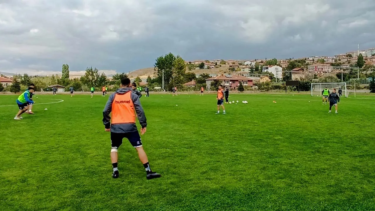 Bayburt Özel İdare Spor, Yozgat Maçı İçin Ankara'da Ter Döküyor!
