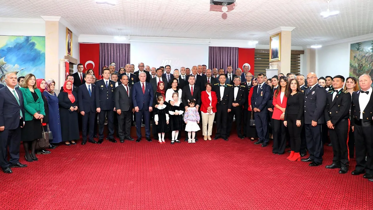 Bayburt'ta 29 Ekim Cumhuriyet Bayramı Resepsiyonu