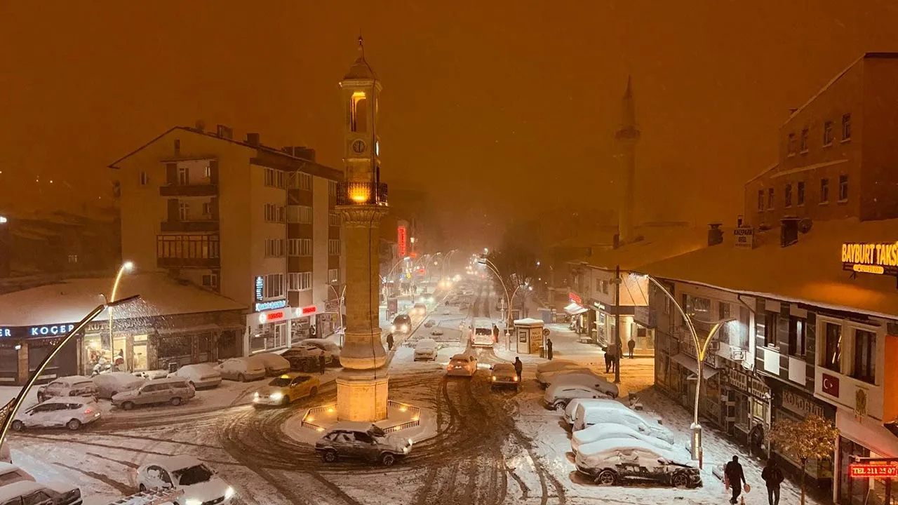 Bayburt'ta Okullar Tatil Oldu mu? İşte Valilikten Son Dakika Açıklaması
