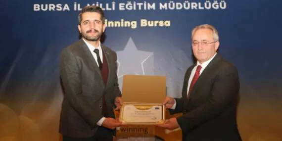Bursa'da 41 okul eTwinning etiketlerine kavuştu