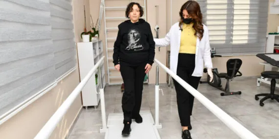 İzmir Çiğli'de yerel yönetimden sağlık ve danışmanlık hizmeti