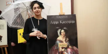 Sakarya'da lise öğrencileri 40 roman kahramanına hayat verdi