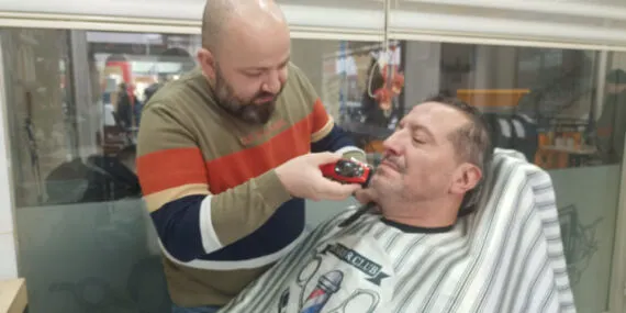 Edirne İpsala’da berber ve kuaförlere zam! Yeni yıl öncesi yürürlüğe girdi