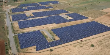 Akfen Yenilenebilir Enerji’nin Osmaniye’deki Sarıtepe Hibrit GES Projesi Enerji Üretimine Başladı