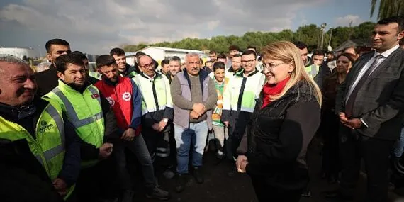 Başkan Ovalıoğlu, yılın son gününde personelle bir araya geldi