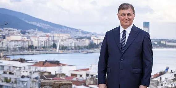 Başkan Tugay’dan İzmirlilere yeni yıl mesajı “2025, projelerimizi bir bir hayata geçireceğimiz yıl olacak”