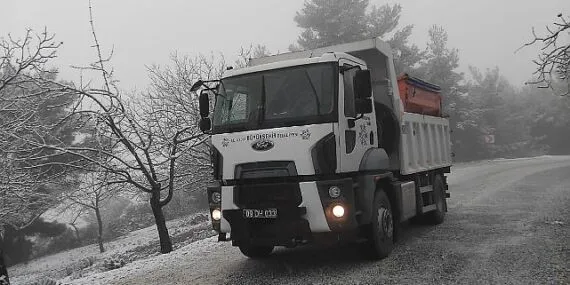 Çerçioğlu: Karla mücadele çalışmalarımızı sürdürüyoruz