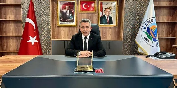 Kandıra Belediye Başkanı Erol Ölmez, Yeni Yıl Mesajı Yayınladı.