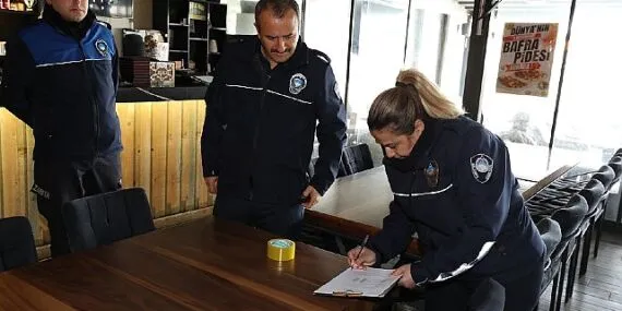 Menderes Zabıtasından Yılbaşı Denetimi