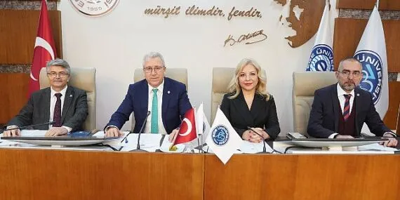 Rektör Prof. Dr. Budak, EÜ Ailesinin yeni yılını kutladı