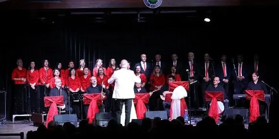 Sarıkamış Şehitleri Kahramanlık Türküleriyle Yad Edildi