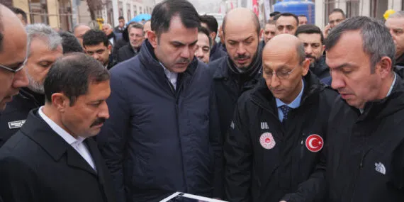 Bakan Kurum'dan afet bölgesine yakın mercek… Dükkan ihaleleri 15 Ocak'a kadar sonuçlanacak