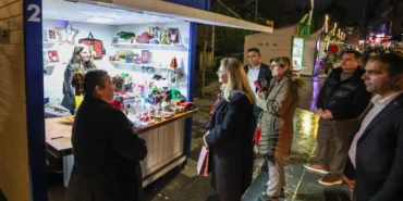Başkan Ovalıoğlu İstanbul Bakırköy’de kurulan yılbaşı panayırını ziyaret etti