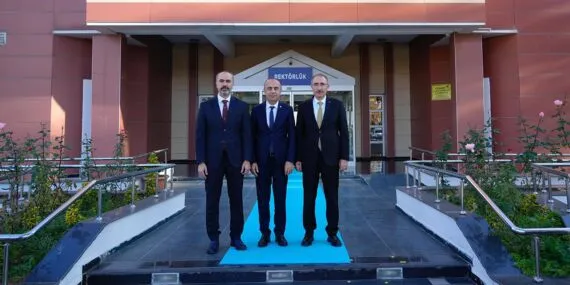 Bayburt ve Adıyaman Üniversiteleri Bilim İçin Bir Araya Geldi