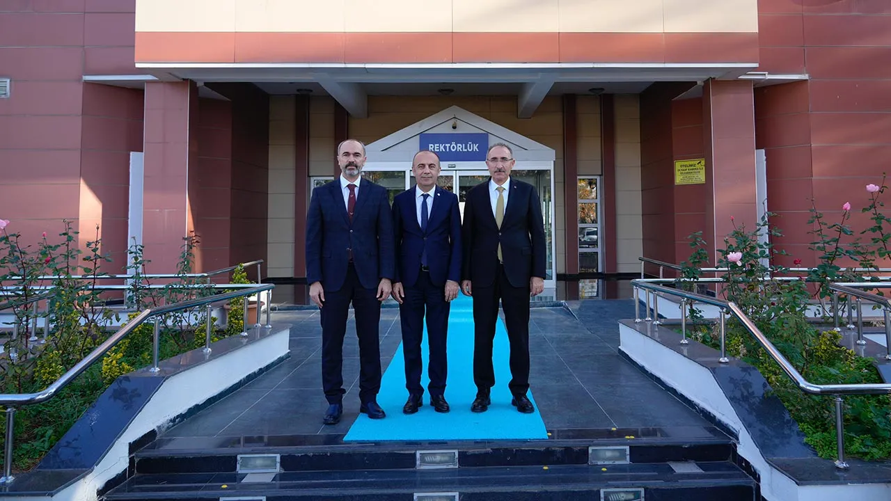 Bayburt ve Adıyaman Üniversiteleri Bilim İçin Bir Araya Geldi