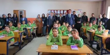 Bayburt’ta Gençler Kitaplarla Buluştu