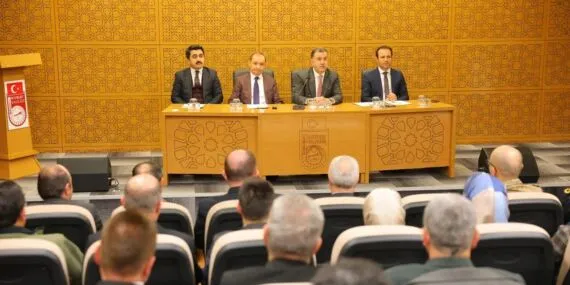 Bayburt’ta Kamu Hizmetleri Masaya Yatırıldı, Vali Eldivan’dan Etkin Hizmet Vurgusu