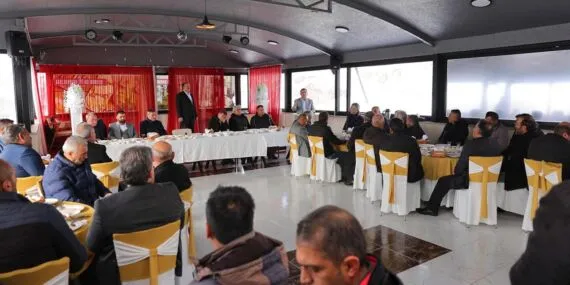 Bayburt’ta Muhtarlarla Kahvaltı, Kışın Zorlu Sınavında Birlik ve Beraberlik