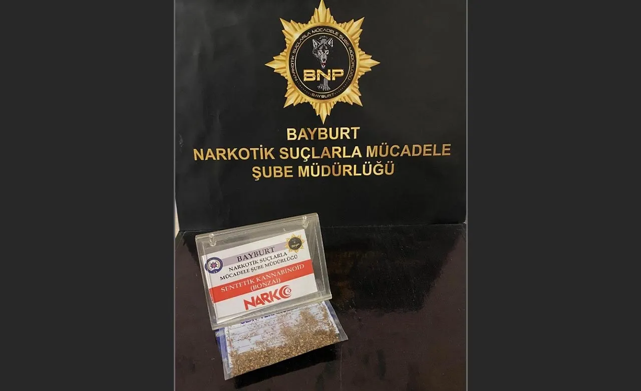 Bayburt'ta Uyuşturucu Operasyonu, 2 Kişi Gözaltına Alındı