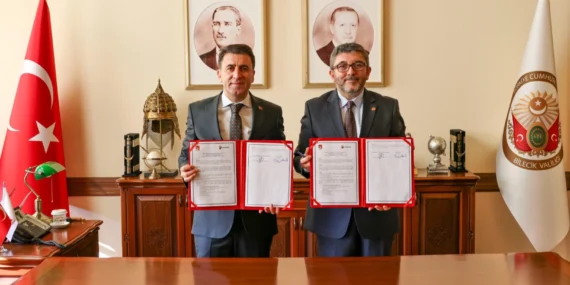 Bilecik Valiliği ve Bilecik Şeyh Edebali Üniversitesi arasında Lisansüstü Eğitim İş Birliği Protokolü İmzalandı