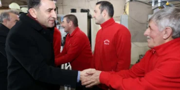Bilecik Valisi Aygöl yılın son gününde itfaiyecilerle bir araya geldi