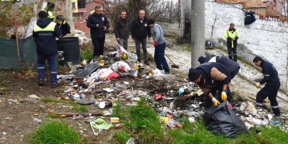 Bursa Gemlik'te kapsamlı temizlik