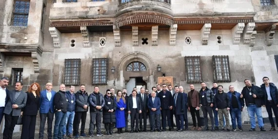 Büyükşehir ile tarihi Kayseri sokaklarında zaman yolculuğu