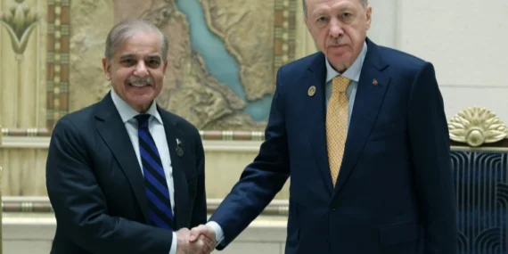 Cumhurbaşkan Erdoğan Pakistan Başbakanı ile görüştü