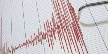Ege Denizi'nde korkutan deprem