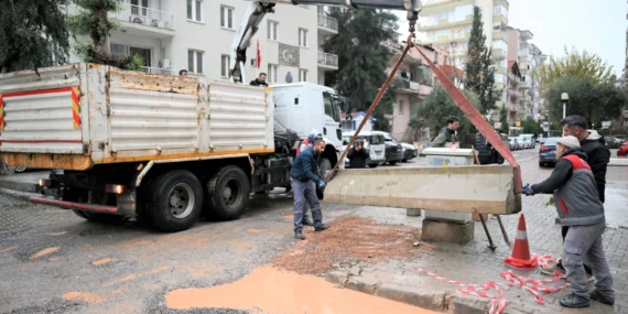 İzmir Bornova’da elektrik kaçağı tehlikesine hızlı müdahale