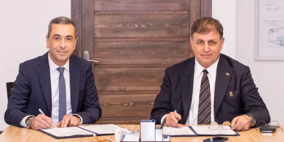 İzmir'in tramvay filosu büyüyor