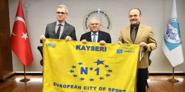 Kayseri'ye Altın Bayrak