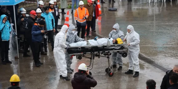 Kocaeli  Büyükşehir'den nefes kesen tatbikat