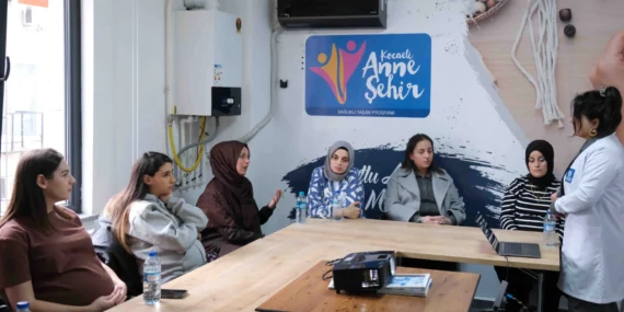 Kocaeli'den anne adaylarına seminer