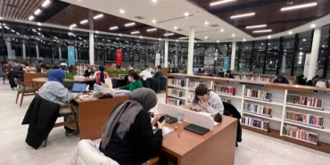 Kocaeli Millet Kütüphanesi'ne ilk günden yoğun ilgi