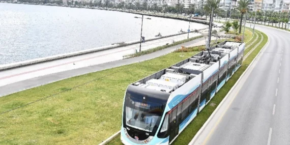 Konak Tramvayı'nda arızaya geçici düzenleme