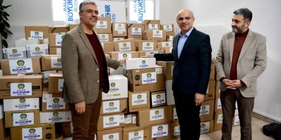 Malatya'dan Suriye'ye ilaç yardımı