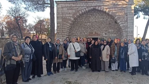 Manisalı Kadınlar 'adım adım' Kula'yı gezdi