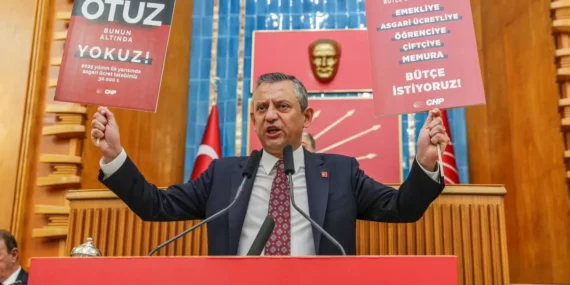 Özgür Özel: Emekçiye hezimeti yaşatarak sefalet ücreti dayatıldı