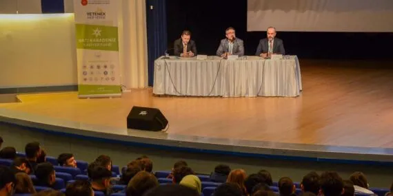 Rektör Türkmen’den Türkiye Yüzyılında Spor Vurgusu, Kapsayıcı ve Sürdürülebilir Spor Anlayışı