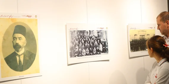 Sakarya'da Mehmet Akif Ersoy sergisi açıldı