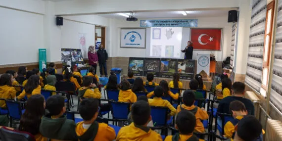 Selçuklu'da okullar sıfır atık yarıştı