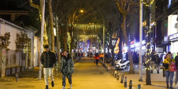 İstanbul Bakırköy yeni yıla hazır!