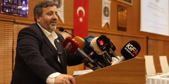 TR Düşünce Kulübü Ercan Yakut'la devam