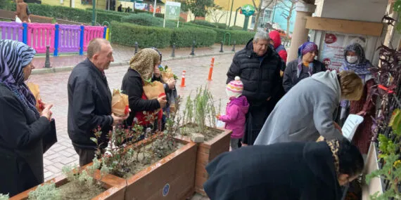 Bursa Osmangazi'de vatandaşlara belediyeden yeni yıl sürprizi