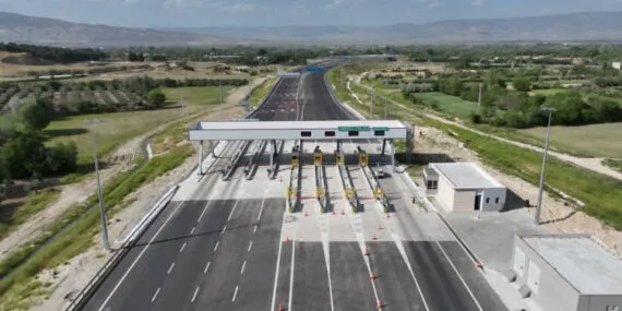 6 şeritli Aydın-Denizli Otoyolu yarın açılıyor… 163 km'lik yol 55 dakikada geçilecek haberi