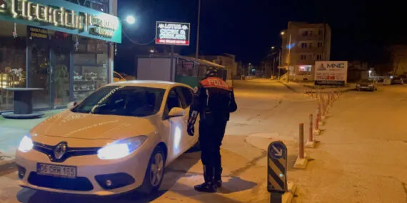 Adıyaman Emniyeti denetimleri sürdürüyor haberi